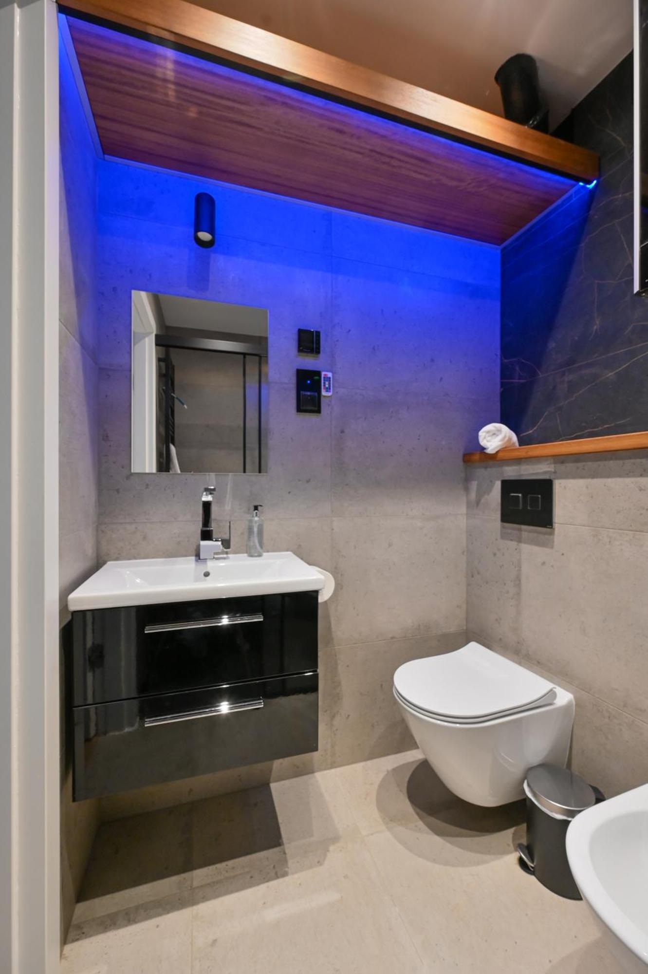 Rentplanet - Apartament Kasztelanska Cracovia Esterno foto