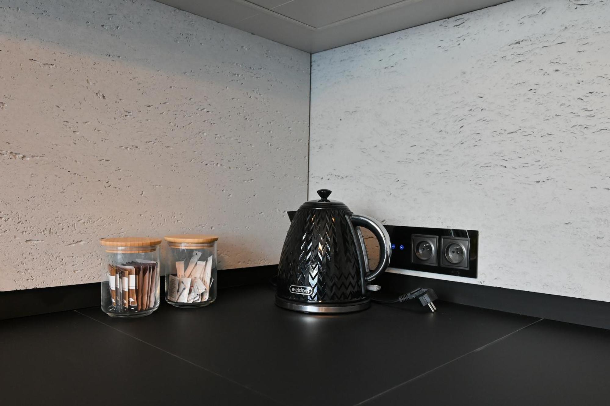 Rentplanet - Apartament Kasztelanska Cracovia Esterno foto
